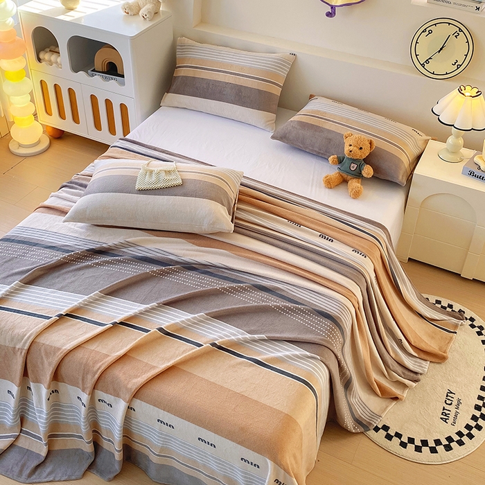 91家纺网 家纺一手货源 找家纺 艾橙家纺 2025秋冬新款高克重牛奶绒印花床单单品床单床单单件 米兰风尚-咖