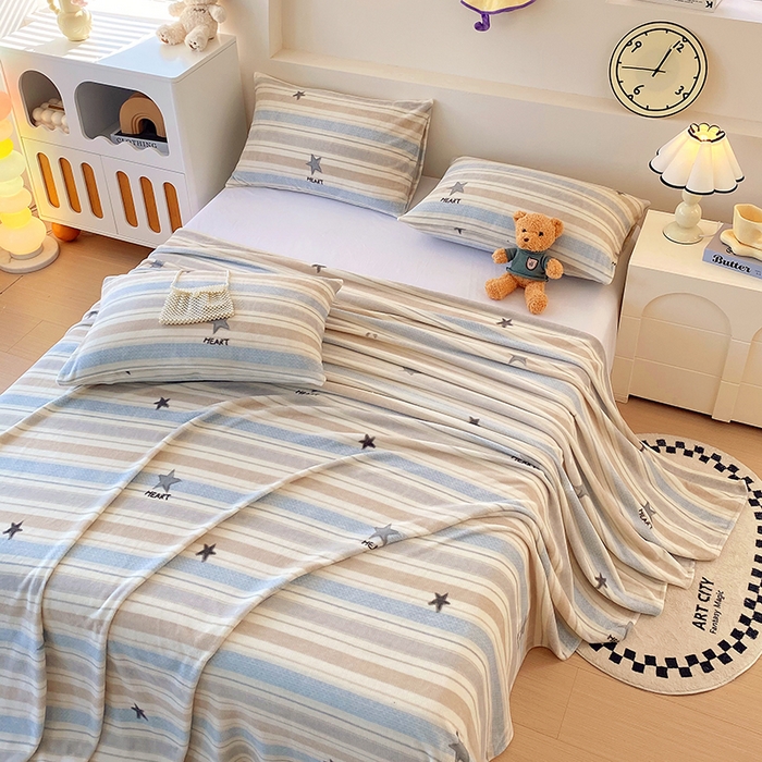 91家纺网 家纺一手货源 找家纺 艾橙家纺 2025秋冬新款高克重牛奶绒印花床单单品床单床单单件 星动旋律