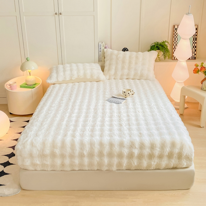 91家纺网 家纺一手货源 找家纺 耐思家纺 2025新款泡泡牛奶绒纯色单品床笠床笠单件 泡泡 优雅白