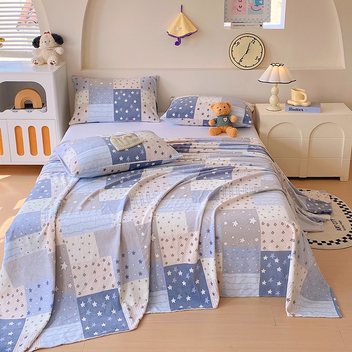 91家纺网 家纺一手货源 找家纺 艾橙家纺 2025秋冬新款高克重牛奶绒印花床单单品床单床单单件 星河