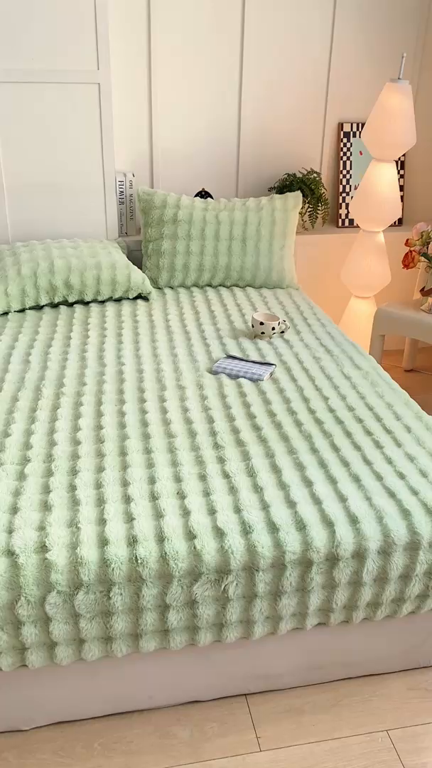 91家纺网 家纺一手货源 找家纺 耐思家纺 2025新款泡泡牛奶绒纯色单品床笠床笠单件 泡泡 淡雅绿