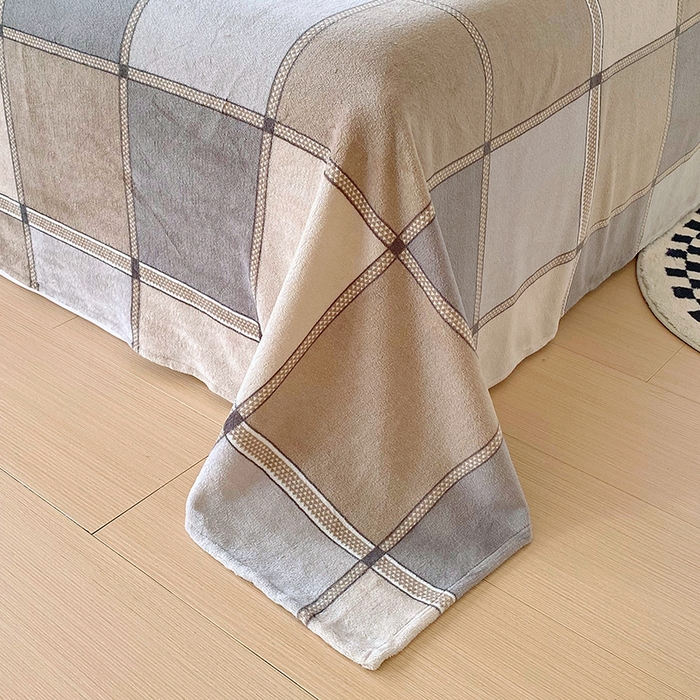 91家纺网 家纺一手货源 找家纺 艾橙家纺 2025秋冬新款高克重牛奶绒印花床单单品床单床单单件 雅致格调