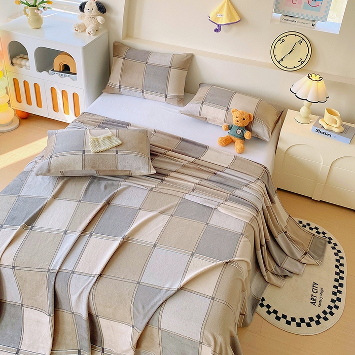 91家纺网 家纺一手货源 找家纺 艾橙家纺 2025秋冬新款高克重牛奶绒印花床单单品床单床单单件 雅致格调