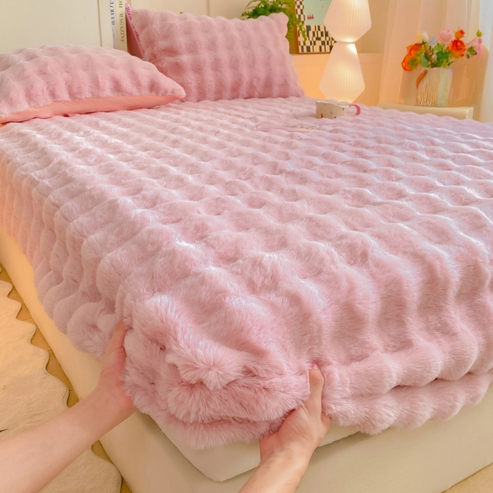 91家纺网 家纺一手货源 找家纺 耐思家纺 2025新款泡泡牛奶绒纯色单品床笠床笠单件 泡泡 粉豆沙