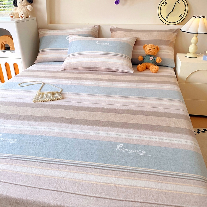 91家纺网 家纺一手货源 找家纺 艾橙家纺 2025秋冬新款高克重牛奶绒印花床单单品床单床单单件 英伦之旅-兰