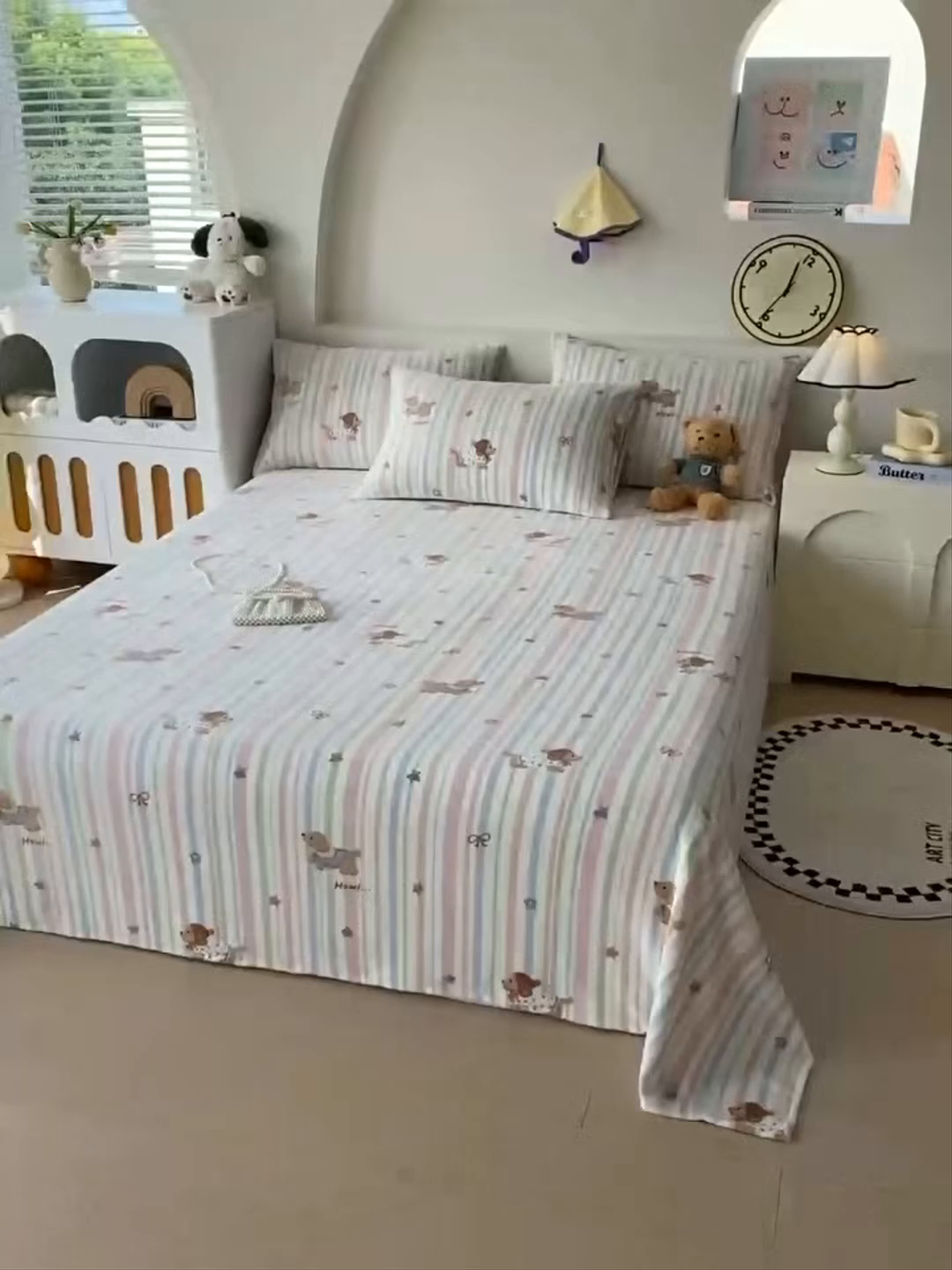 91家纺网 家纺一手货源 找家纺 艾橙家纺 2025秋冬新款高克重牛奶绒印花床单单品床单床单单件 悦动萌宠