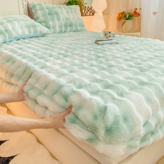 91家纺网 家纺一手货源 找家纺 耐思家纺 2025新款泡泡牛奶绒纯色单品床笠床笠单件 炫彩 青草绿