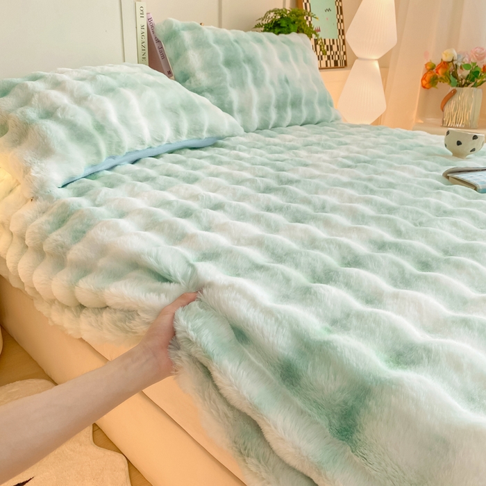 91家纺网 家纺一手货源 找家纺 耐思家纺 2025新款泡泡牛奶绒纯色单品床笠床笠单件 炫彩 青草绿