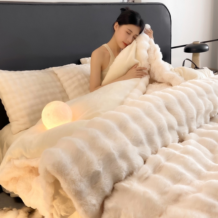 91家纺网 家纺一手货源 找家纺 （总）耐思家纺 2025新款泡泡牛奶绒纯色单品被套被套单件