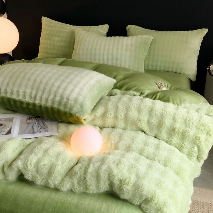 91家纺网 家纺一手货源 找家纺 耐思家纺 2025新款泡泡牛奶绒纯色单品被套被套单件 泡泡 淡雅绿