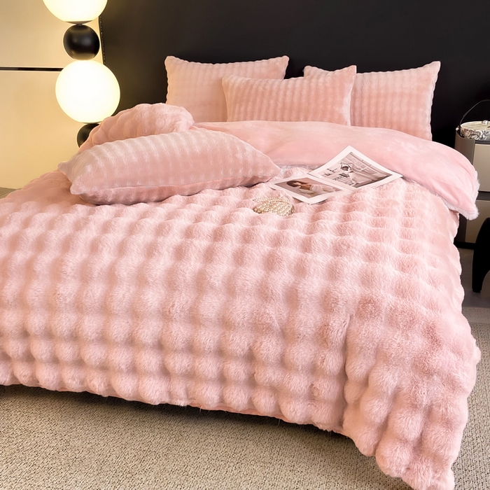 91家纺网 家纺一手货源 找家纺 耐思家纺 2025新款泡泡牛奶绒纯色单品被套被套单件 泡泡 粉豆沙