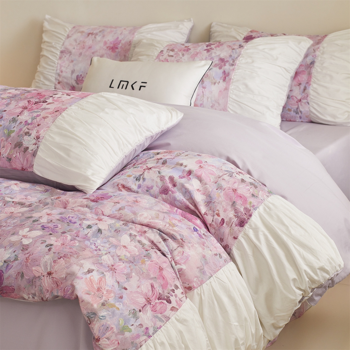 蓝米卡夫 2025秋冬-A类全棉50S*50S双股磨毛数码印花法式褶皱花边款（礼盒包装）-拍摄风格1 笔触与诗-玉