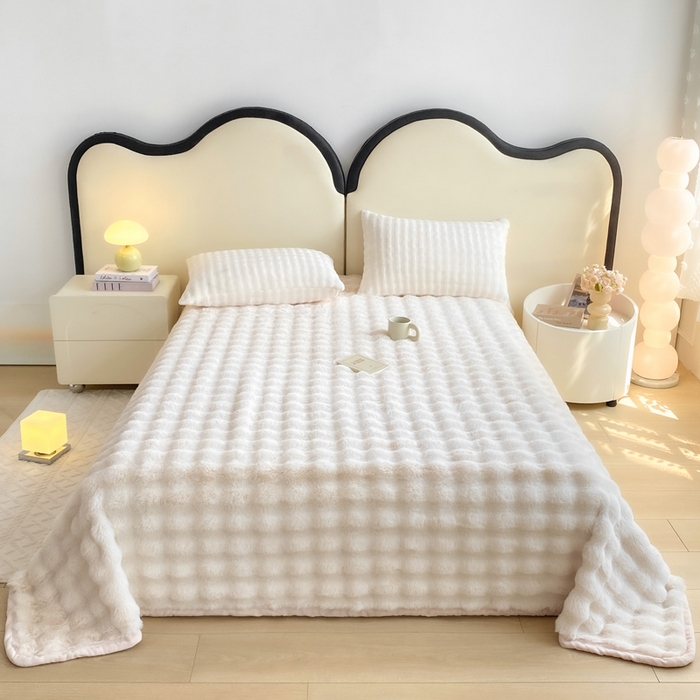 91家纺网 家纺一手货源 找家纺 （总）耐思家纺 2025新款泡泡牛奶绒纯色单品床单床单单件