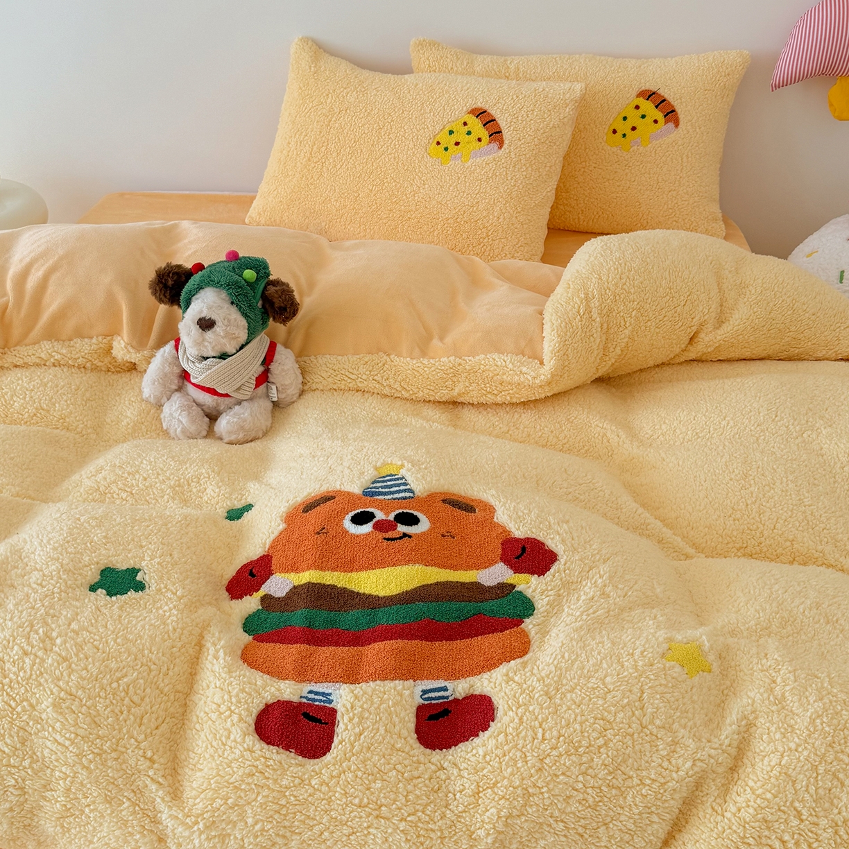 91家纺网 家纺一手货源 找家纺 （总）乐坊 2025新款小阪羊羔绒牛奶绒卡通四件套冬季加厚保暖