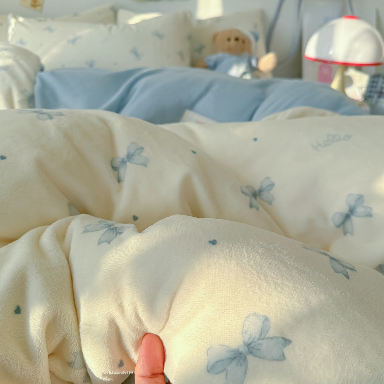 91家纺网 家纺一手货源 找家纺 韩巢家纺 2025新款高克重牛奶绒四件套冬季绒床品被套床单三件套 梦幻