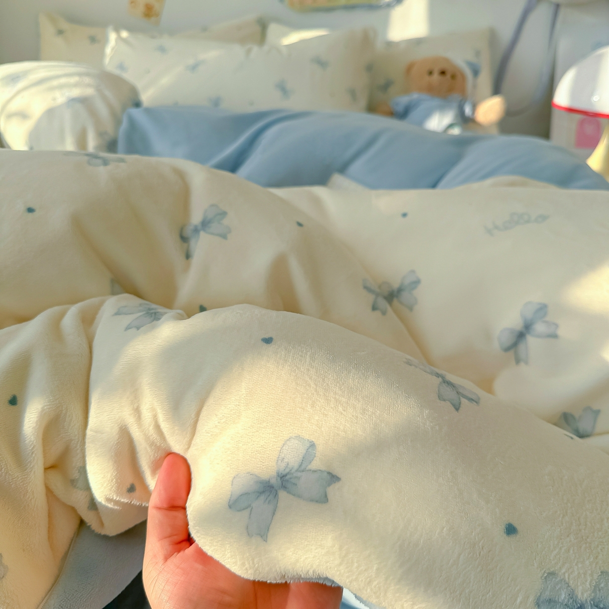 91家纺网 家纺一手货源 找家纺 韩巢家纺 2025新款高克重牛奶绒四件套冬季绒床品被套床单三件套 梦幻