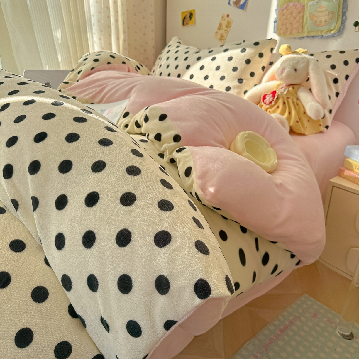 韩巢家纺 2025新款高克重牛奶绒四件套冬季绒床品被套床单三件套 米珍珠