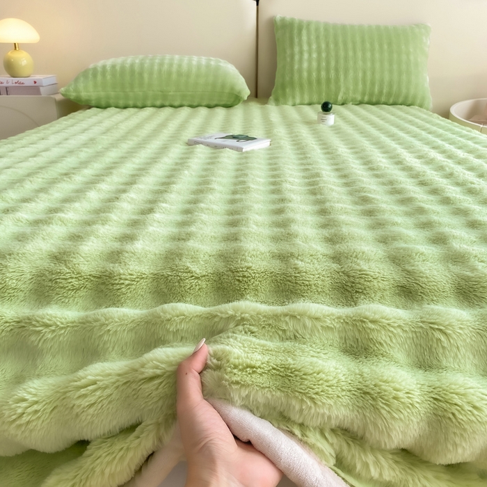 91家纺网 家纺一手货源 找家纺 耐思家纺 2025新款泡泡牛奶绒纯色单品床单床单单件 泡泡 淡雅绿