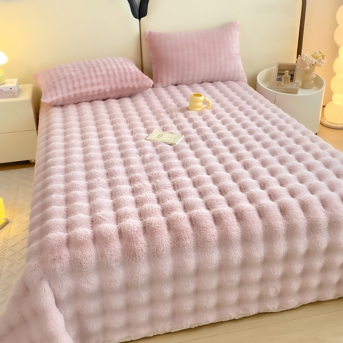 91家纺网 家纺一手货源 找家纺 耐思家纺 2025新款泡泡牛奶绒纯色单品床单床单单件 泡泡 粉豆沙