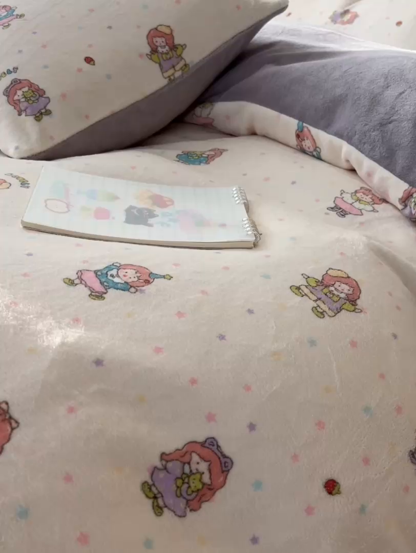 91家纺网 家纺一手货源 找家纺 韩巢家纺 2025新款高克重牛奶绒四件套冬季绒床品被套床单三件套 奶糖少女