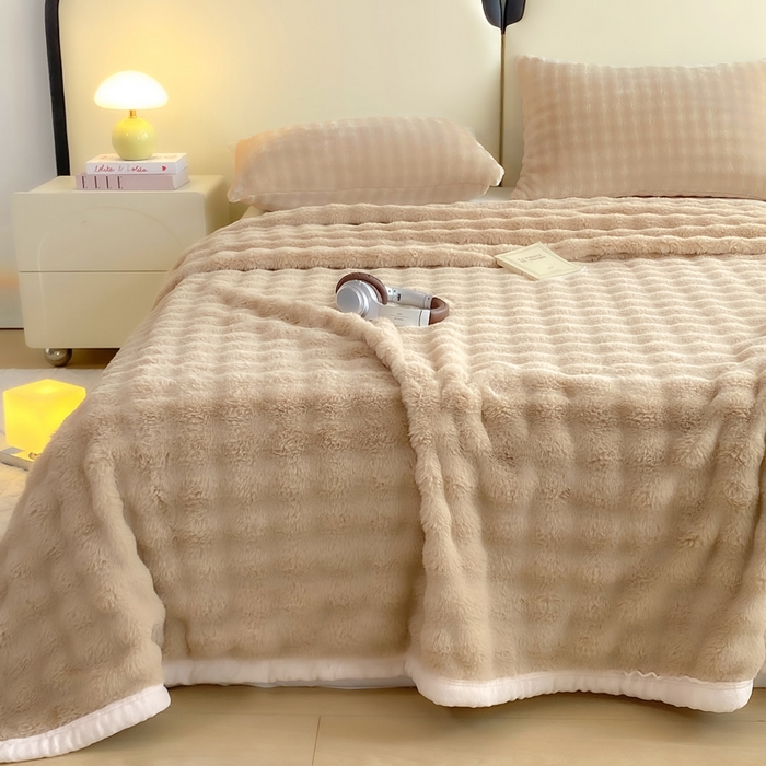 91家纺网 家纺一手货源 找家纺 耐思家纺 2025新款泡泡牛奶绒纯色单品床单床单单件 泡泡 卡其驼