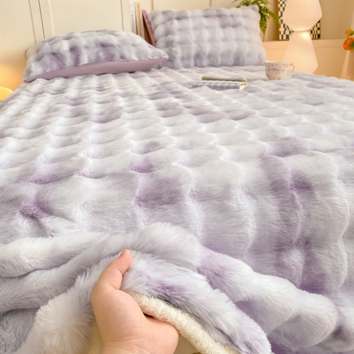 91家纺网 家纺一手货源 找家纺 耐思家纺 2025新款泡泡牛奶绒纯色单品床单床单单件 炫彩 雾灰紫