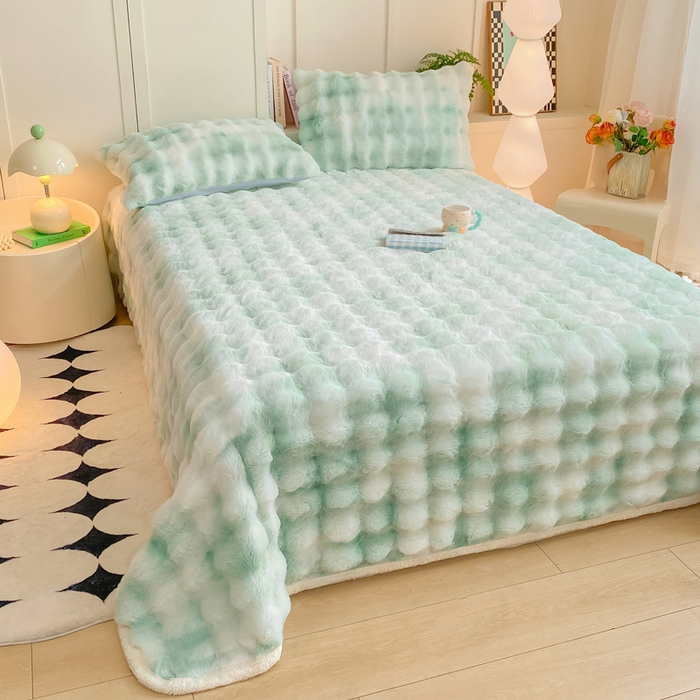 91家纺网 家纺一手货源 找家纺 耐思家纺 2025新款泡泡牛奶绒纯色单品床单床单单件 炫彩 青草绿