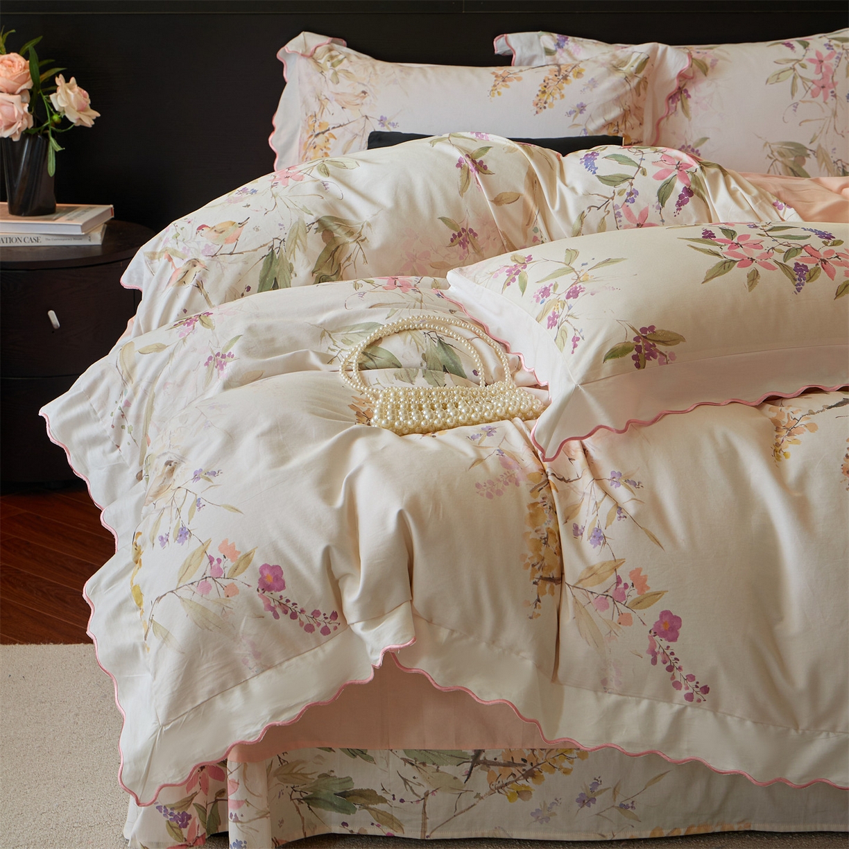 91家纺网 家纺一手货源 找家纺 蓝米卡夫 2025秋冬-A类全棉50S*50S双股磨毛数码印花绣边款（礼盒包装）提供买家秀 枝霖