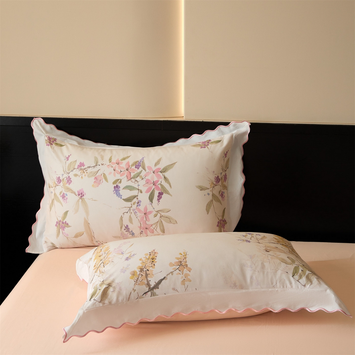 91家纺网 家纺一手货源 找家纺 蓝米卡夫 2025秋冬-A类全棉50S*50S双股磨毛数码印花绣边款（礼盒包装）提供买家秀 枝霖