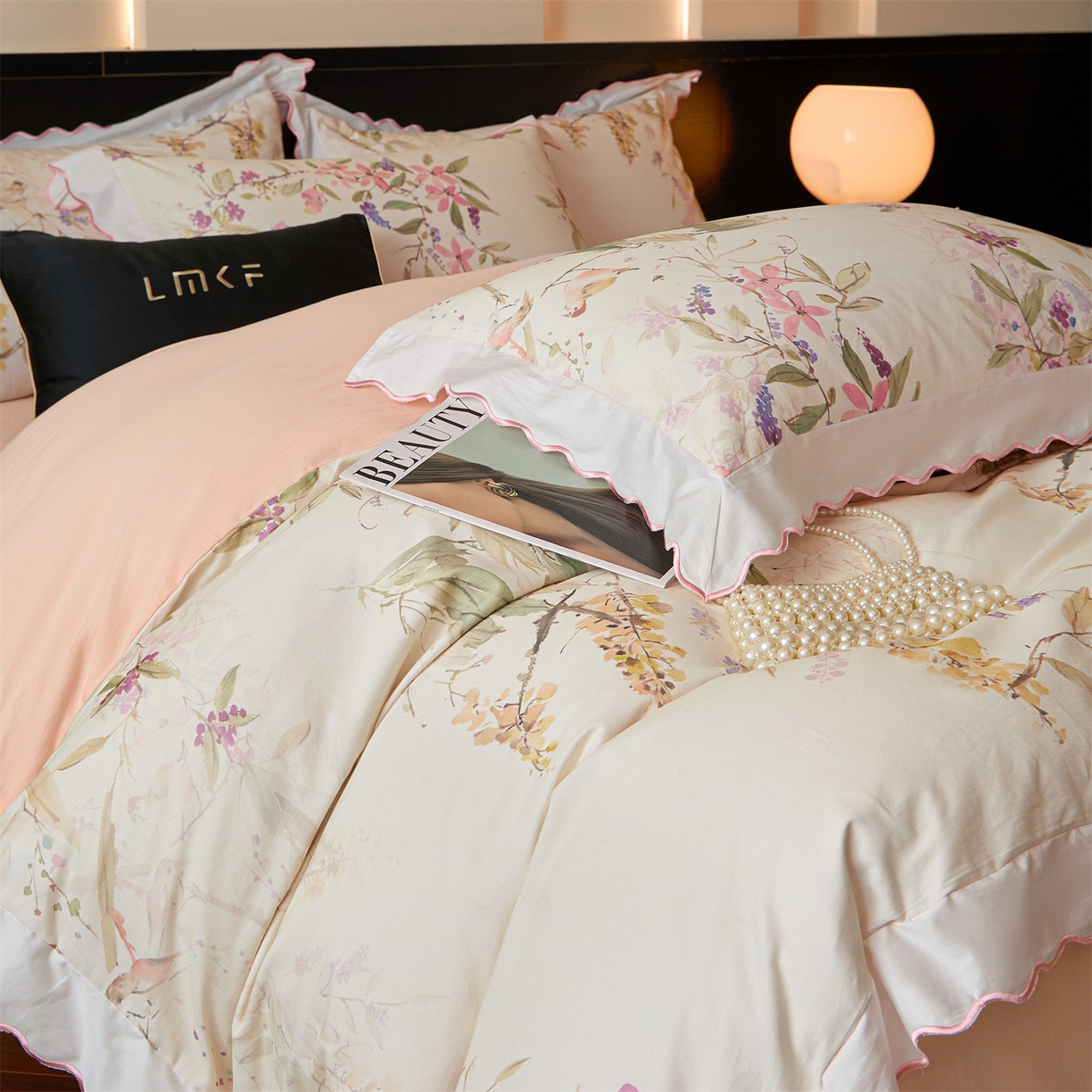 91家纺网 家纺一手货源 找家纺 蓝米卡夫 2025秋冬-A类全棉50S*50S双股磨毛数码印花绣边款（礼盒包装）提供买家秀 枝霖