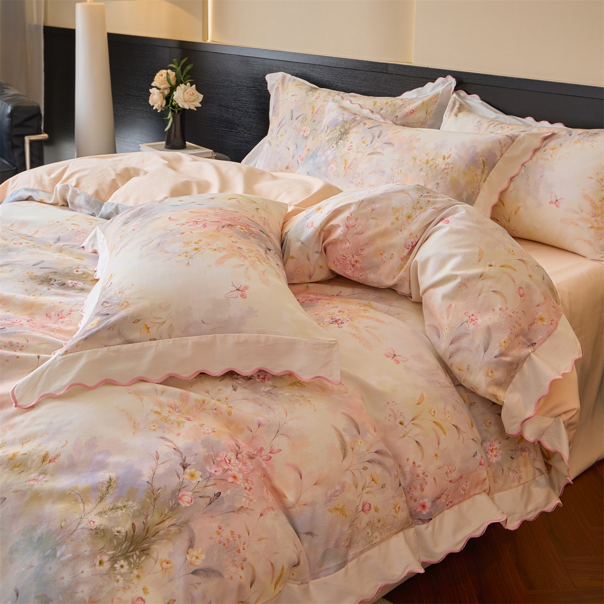 91家纺网 家纺一手货源 找家纺 蓝米卡夫 2025秋冬-A类全棉50S*50S双股磨毛数码印花绣边款（礼盒包装）提供买家秀 浮生若棠