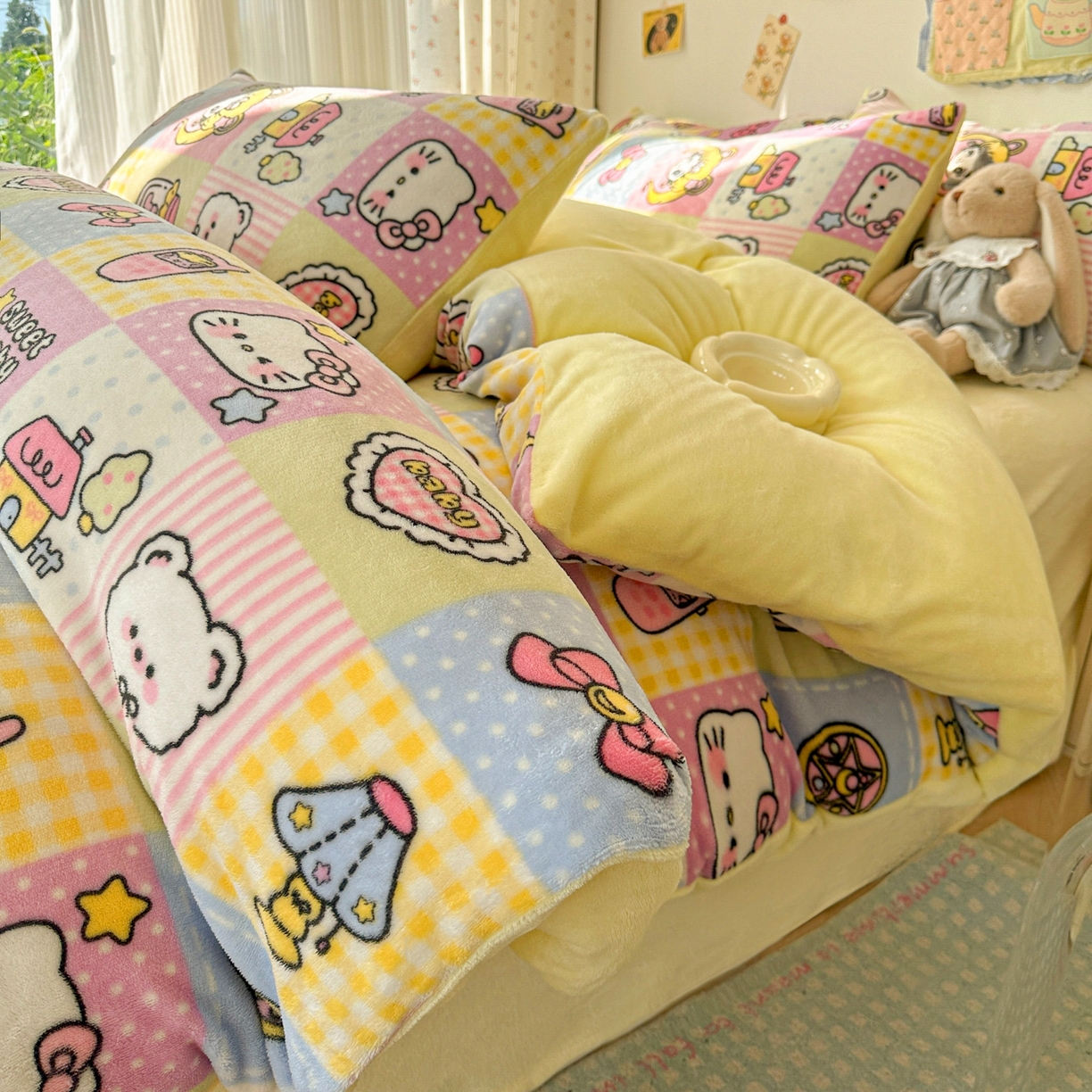 91家纺网 家纺一手货源 找家纺 韩巢家纺 2025新款高克重牛奶绒四件套冬季绒床品被套床单三件套 少女心