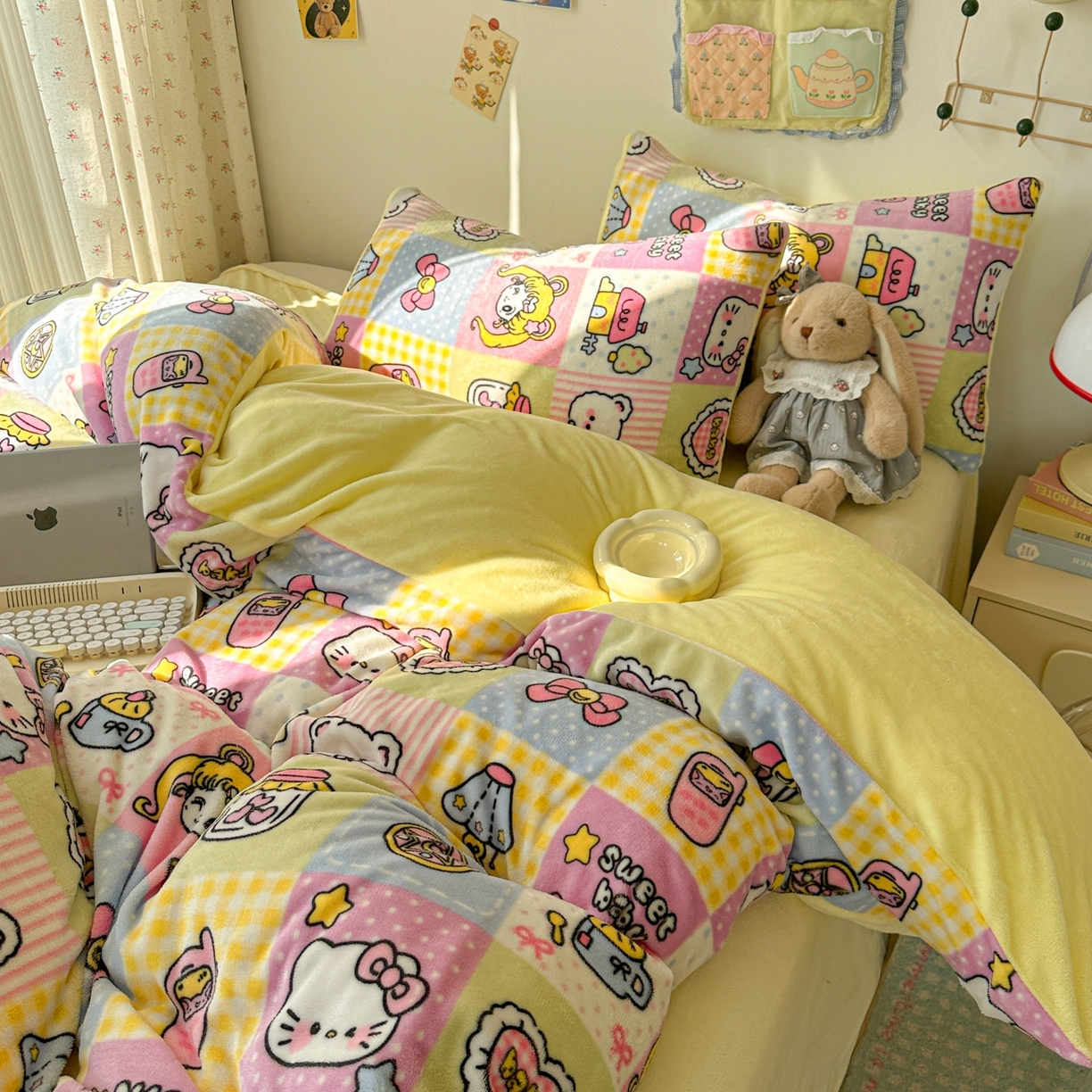 91家纺网 家纺一手货源 找家纺 韩巢家纺 2025新款高克重牛奶绒四件套冬季绒床品被套床单三件套 少女心