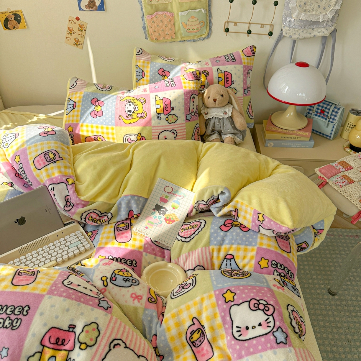 91家纺网 家纺一手货源 找家纺 韩巢家纺 2025新款高克重牛奶绒四件套冬季绒床品被套床单三件套 少女心