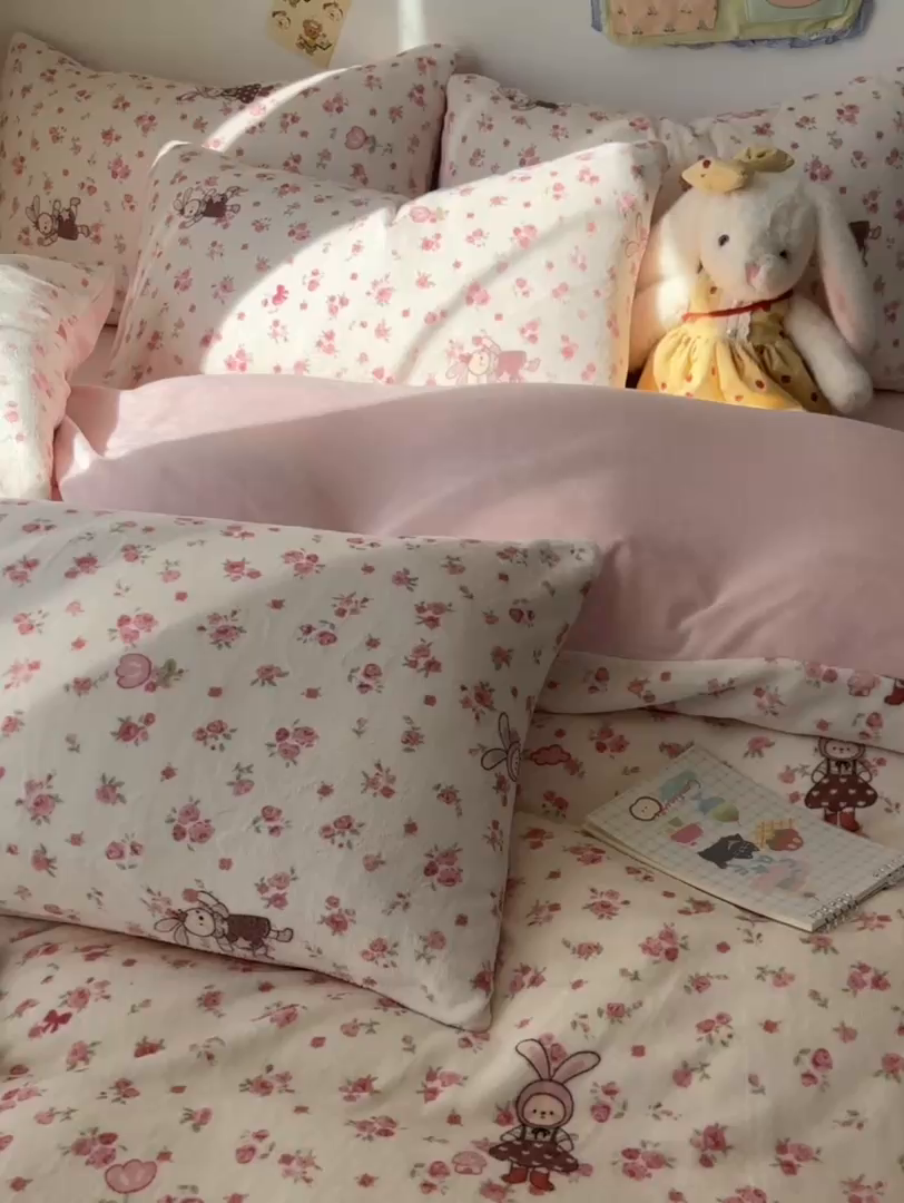 91家纺网 家纺一手货源 找家纺 韩巢家纺 2025新款高克重牛奶绒四件套冬季绒床品被套床单三件套 小免舞