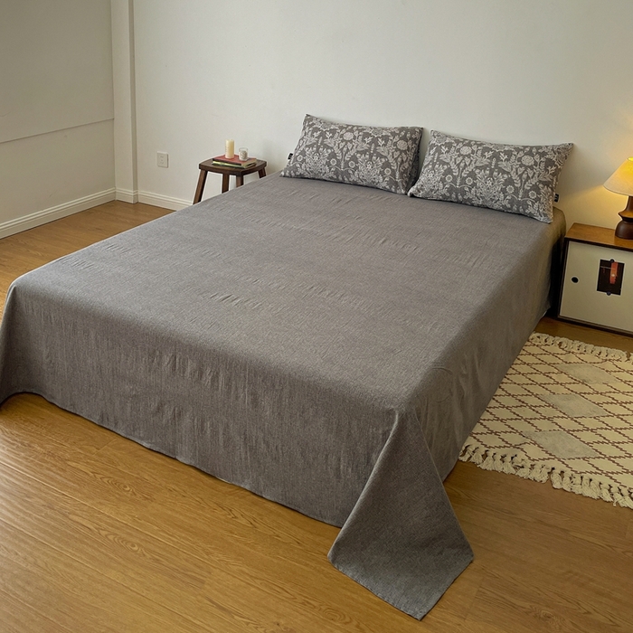 91家纺网 家纺一手货源 找家纺 仟网汇 2025新款高克重亚麻复古简单款四件套 水墨青筠 灰