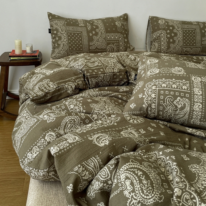 91家纺网 家纺一手货源 找家纺 仟网汇 2025新款高克重亚麻复古简单款四件套 乌木花园绿