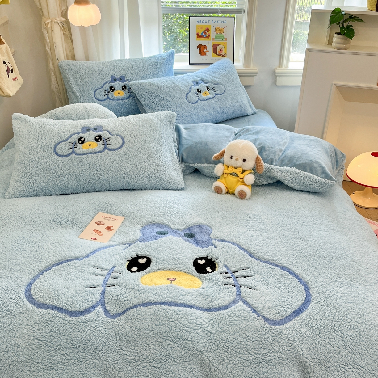 91家纺网 家纺一手货源 找家纺 乐坊 2025新款大阪羊羔绒牛奶绒卡通四件套冬季加厚保暖 大耳鼠狗-蓝