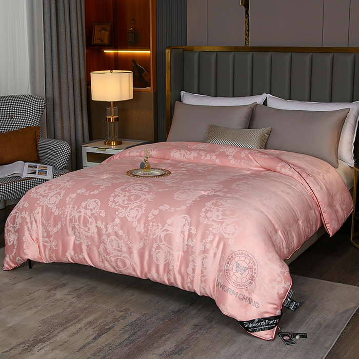 91家纺网 家纺一手货源 找家纺 （总）畅畅家纺 2025新款蝴蝶羽丝棉被夏凉被春秋冬加厚被子微商热款手工订花被芯