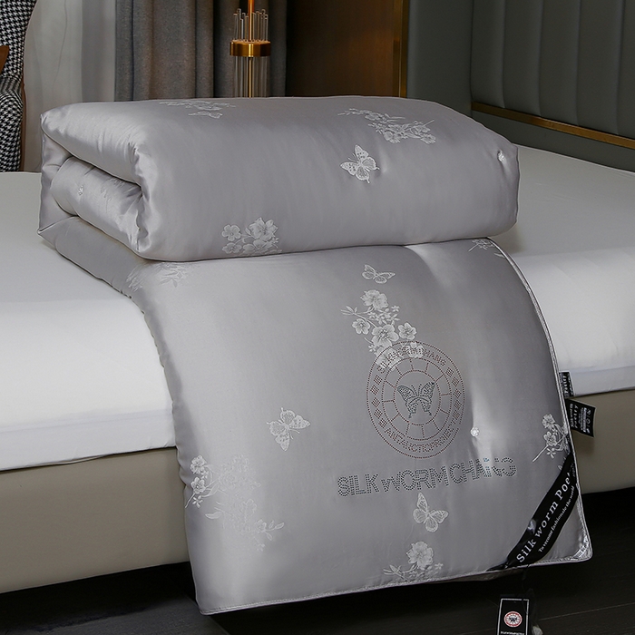 91家纺网 家纺一手货源 找家纺 （总）畅畅家纺 2025新款蝴蝶羽丝棉被夏凉被春秋冬加厚被子微商热款手工订花被芯