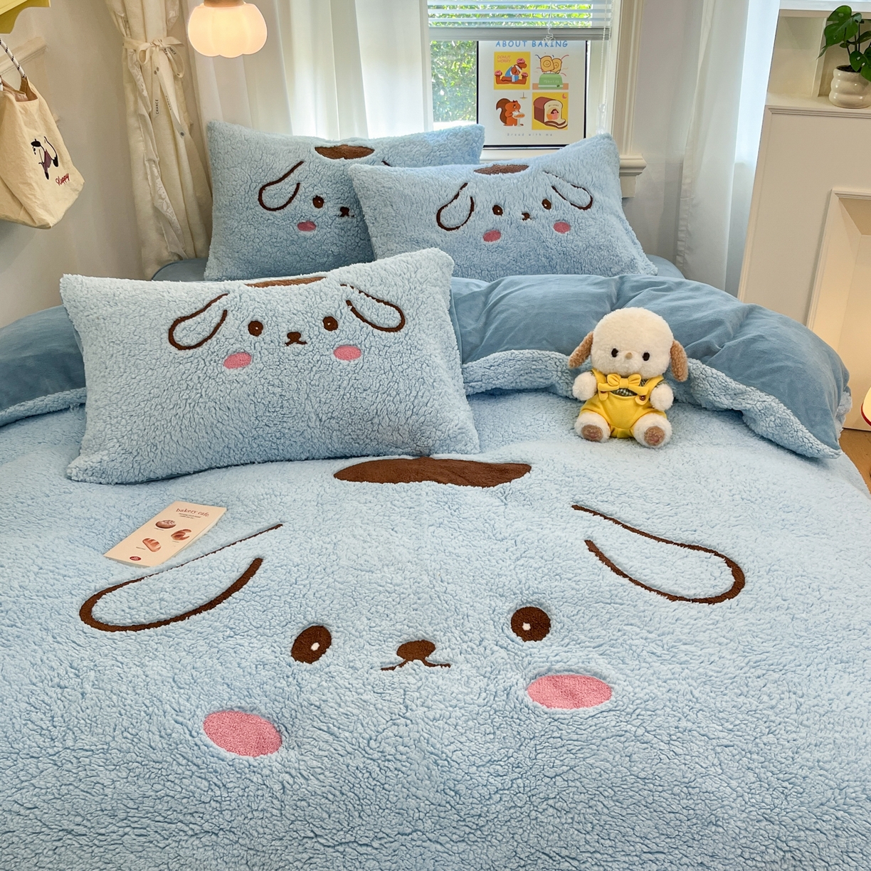 91家纺网 家纺一手货源 找家纺 乐坊 2025新款大阪羊羔绒牛奶绒卡通四件套冬季加厚保暖 晚安狗-蓝