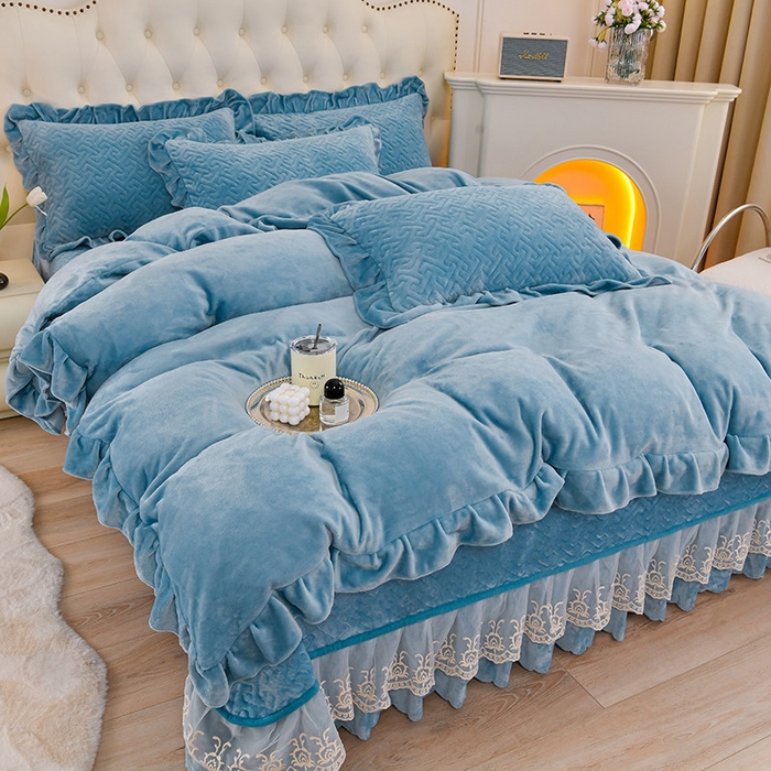 91家纺网 家纺一手货源 找家纺 （总）畅畅家纺 2025新款11斤秋冬加厚纯色韩版牛奶绒夹棉床盖四件套-倾城