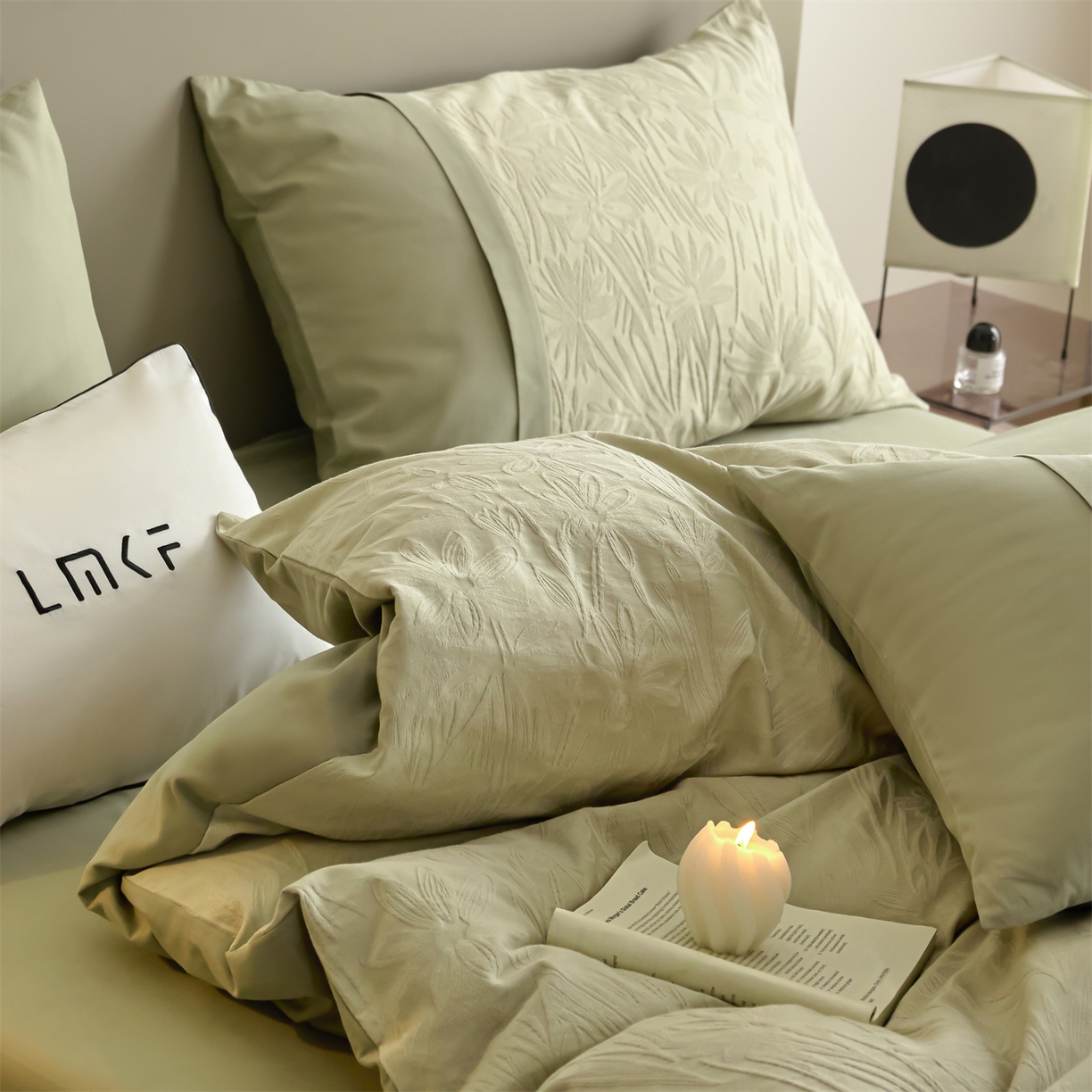 91家纺网 家纺一手货源 找家纺 （总）蓝米卡夫 2025秋冬-A类全棉亮面提花100支磨毛拼接款（礼盒包装）提供买家秀