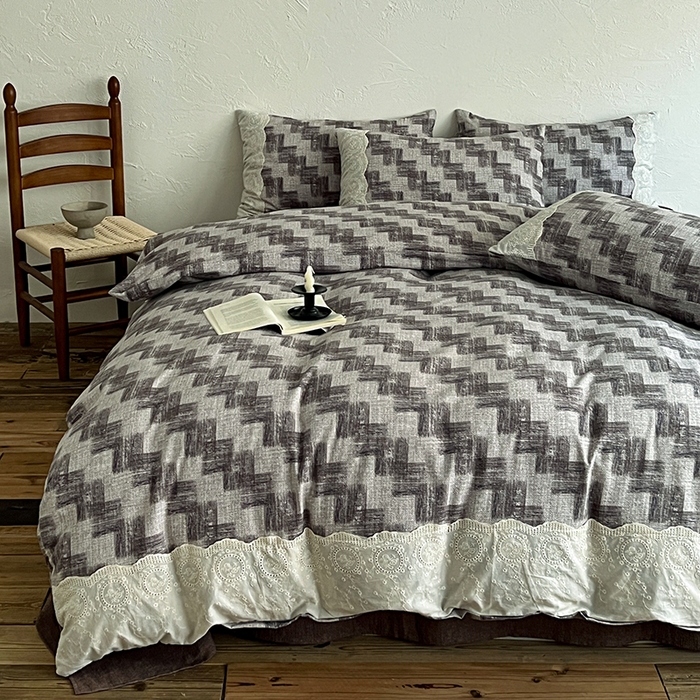 91家纺网 家纺一手货源 找家纺 仟网汇 2025新款亚麻复古花边系列四件套 方格灰