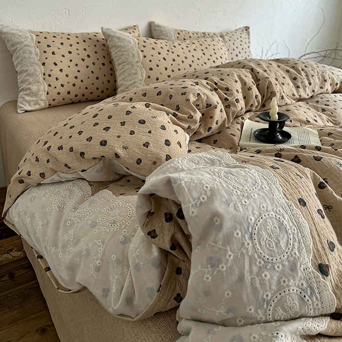 91家纺网 家纺一手货源 找家纺 仟网汇 2025新款亚麻复古花边系列四件套 复古豹