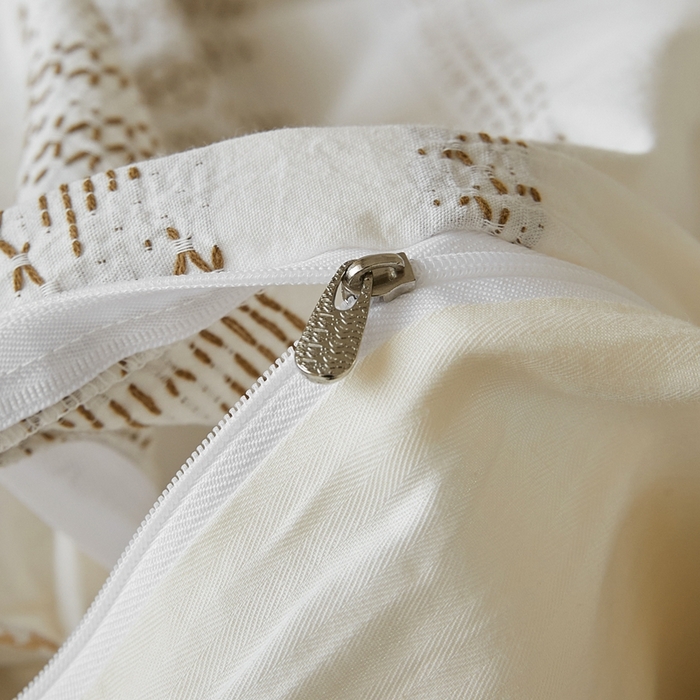 91家纺网 家纺一手货源 找家纺 山舍家居 2025新款全棉纯棉色织提花四件套-遇见费尔岛 遇见费尔岛-太妃糖