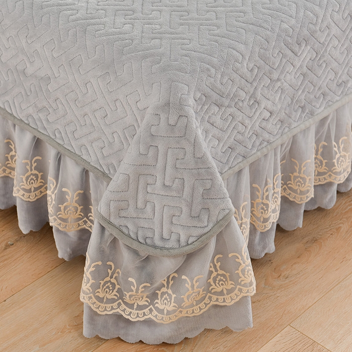 91家纺网 家纺一手货源 找家纺 畅畅家纺 2025新款11斤秋冬加厚纯色韩版牛奶绒夹棉床盖四件套-倾城 倾城-灰