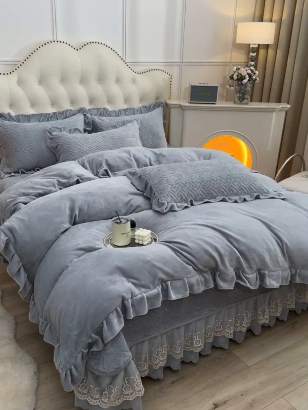 91家纺网 家纺一手货源 找家纺 畅畅家纺 2025新款11斤秋冬加厚纯色韩版牛奶绒夹棉床盖四件套-倾城 倾城-灰