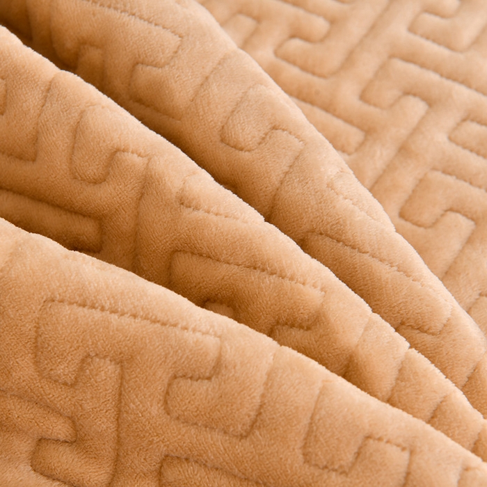 91家纺网 家纺一手货源 找家纺 畅畅家纺 2025新款11斤秋冬加厚纯色韩版牛奶绒夹棉床盖四件套-倾城 倾城-卡其