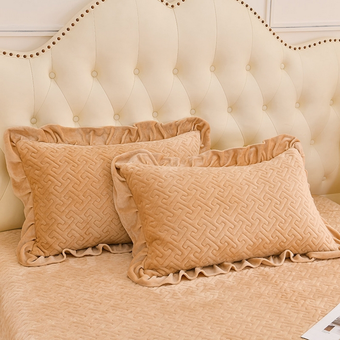 91家纺网 家纺一手货源 找家纺 畅畅家纺 2025新款11斤秋冬加厚纯色韩版牛奶绒夹棉床盖四件套-倾城 倾城-卡其